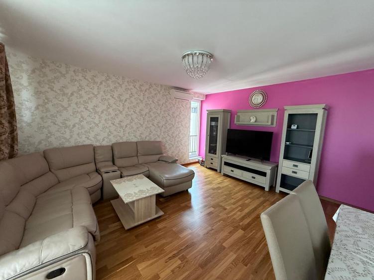 Apartament 3 camere, 74 mp, parcare subterana, cart Andrei Muresanu