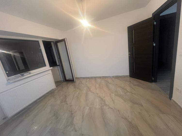 Apartament 4 camere Zona Centrala - Vlahuta - etaj 3/4