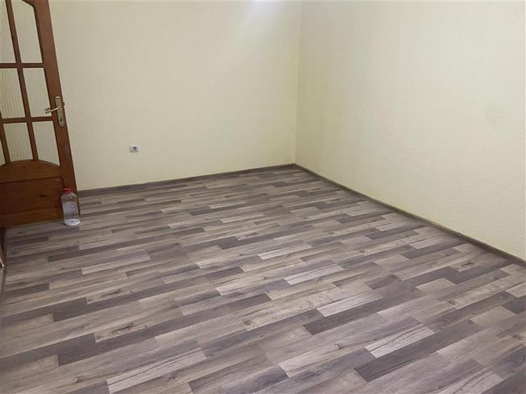 Apartament 2 camere , zona Inspectoratul Scolar , 54 mp , decomandat , liber