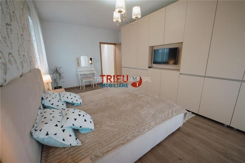 Apartament 3 camere de inchiriat zona Cetate - 6