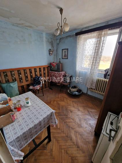 Tatarasi-Liceul Cuza-2 Camere Decomandat-bloc fara risc - 4