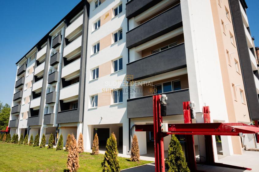 Locuinta decomandata, 2 camere, balcon, Grand Arena Mall - Sector 4 - 11