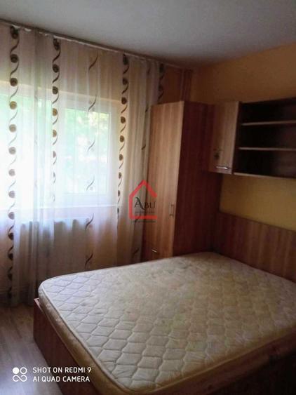 Apartament cu doua camere, Decomandat, et. 1, zona Moara de Foc