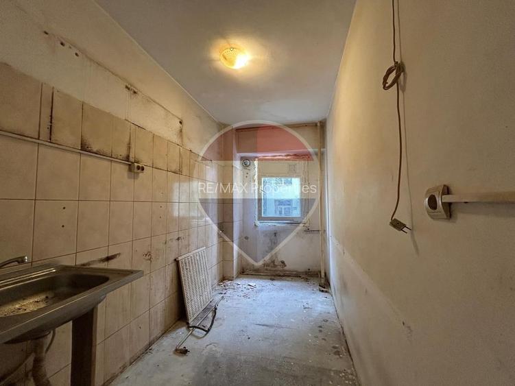 Vanzare Apartament 1 Camera 36mpu Bloc Anvelopat 1986 Metrou Dristor - 3