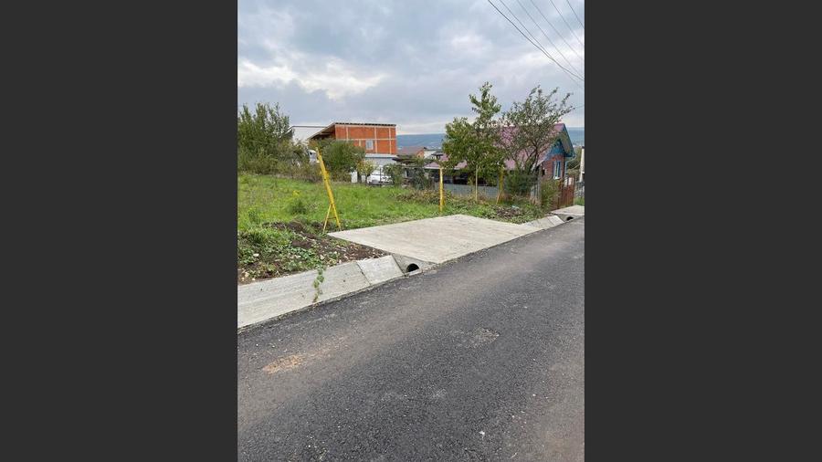 Teren de vânzare în Jucu de Sus: 1763 mp