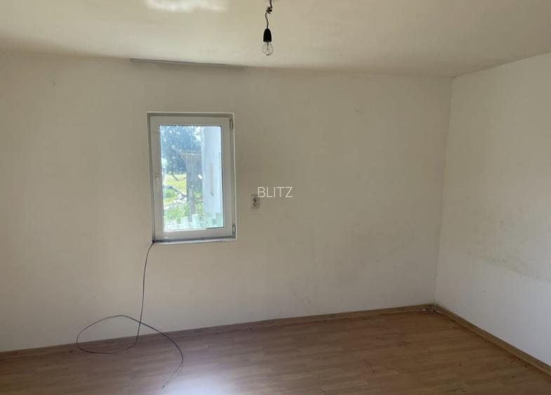 Casa + teren 900 mp, 20 ml deschidere la E85, zona Danila, Suceava - 11