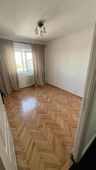 Apartament 3 Camere | Dunavat Rahova | Decomandat | Parcare Alocata | Nemobilat