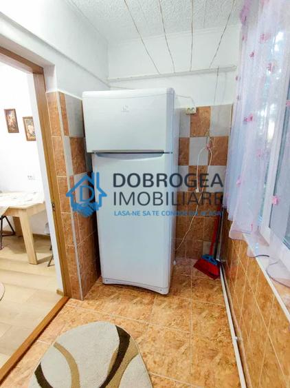 E3 - 2 CAMERE, DECOMANDAT, ETAJ 2, CENTRALA GAZ