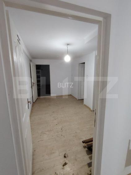 Casa deosebita cu 3 camere si spatiu comercial in Sangeorgiu de Mures - 15