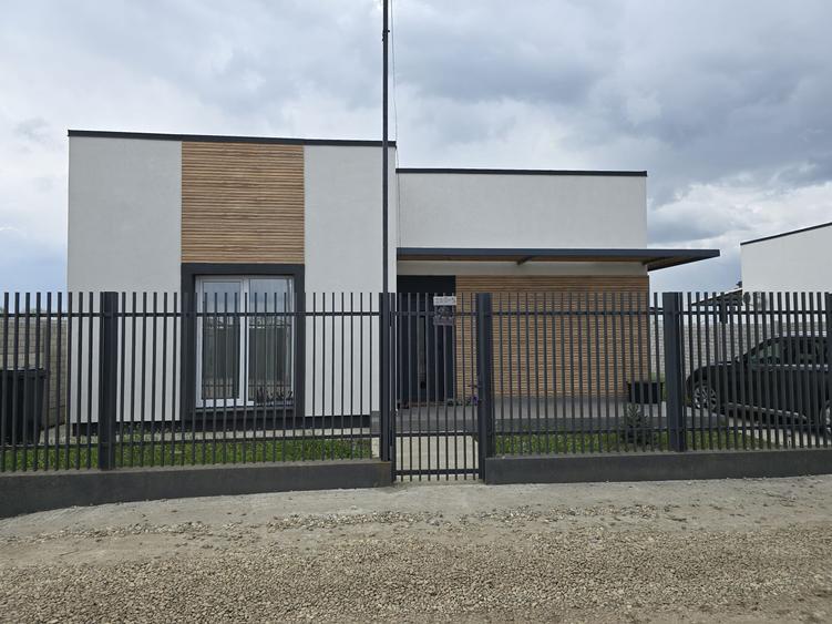 Ultima casa | 4 Camere