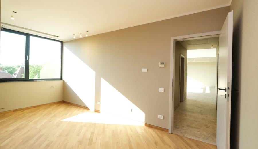 Chirie 4 camere, 3 bai, 150 mp, finisaje premium in imobil nou centru Bucuresti