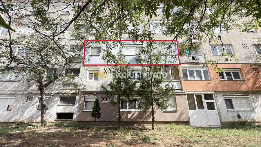 Apartament 2 camere Etaj II / Str. Ignisului Nr.24 / Carei