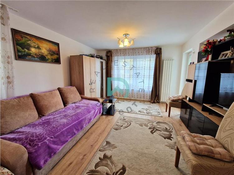 Apartament de vanzare  Tractorul,  Brasov
