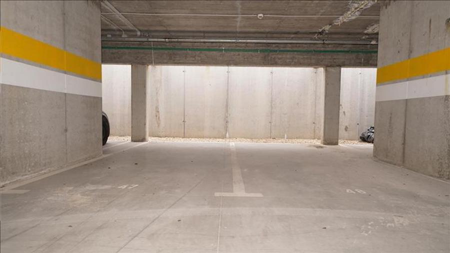 Spatiu comercial | Complex rezidential nou | Nufarul | 15 parcari incluse