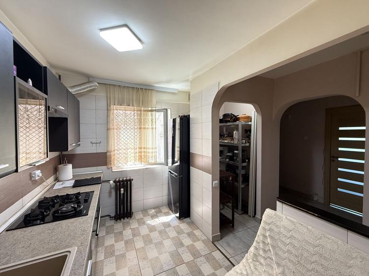Vanzare apartamernt 3 camere Drumul Taberei, Bucuresti