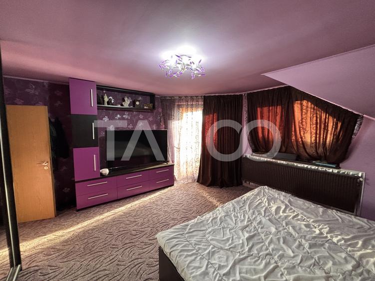Casa individuala de vanzare cu 5 camere +spatiu comercial 3 bai Sibiu