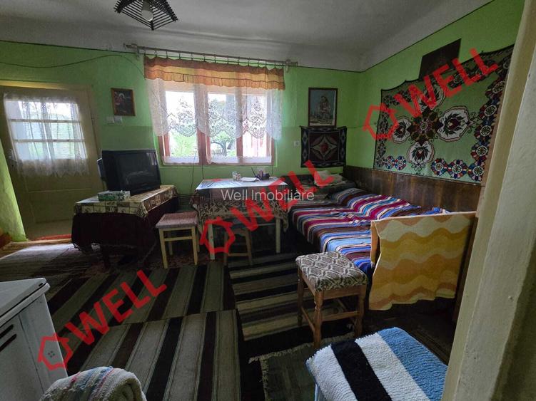 Casă de vânzare în Buzaiel!