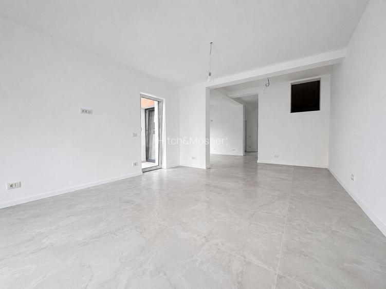 Duplex de vânzare în Ghiroda, pe malul Begăi, lângă Pădurea Bistra