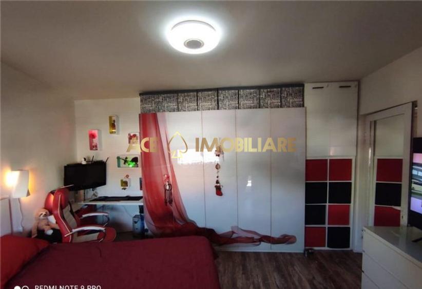 2 Camere de vanzare | Blvd Marasesti | Unirii | Metrou | Centrala |