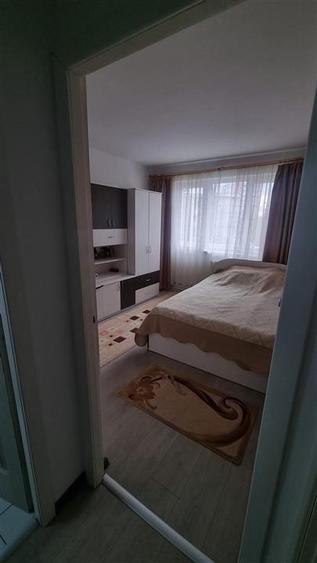 APARTAMENT 3 CAMERE SEMIDECOMANDAT PODU ROS PASAPOARTE