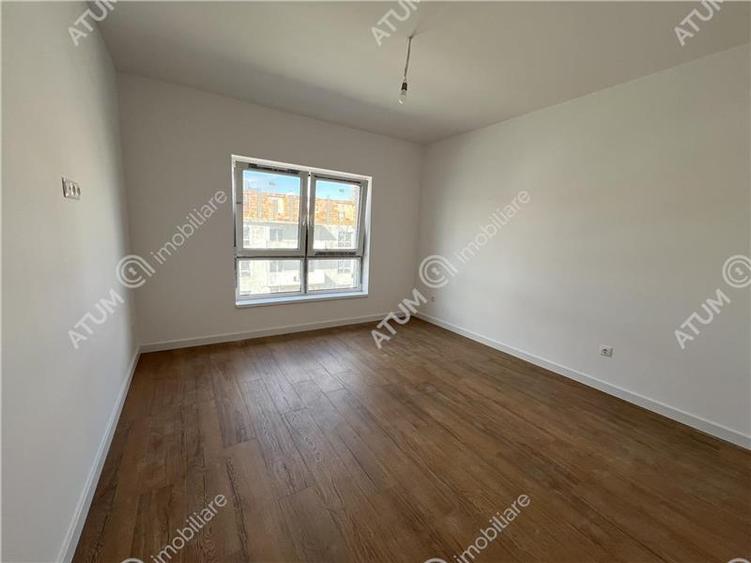 Apartament cu 2 camere decomandate si balcon zona Doamna Stanca