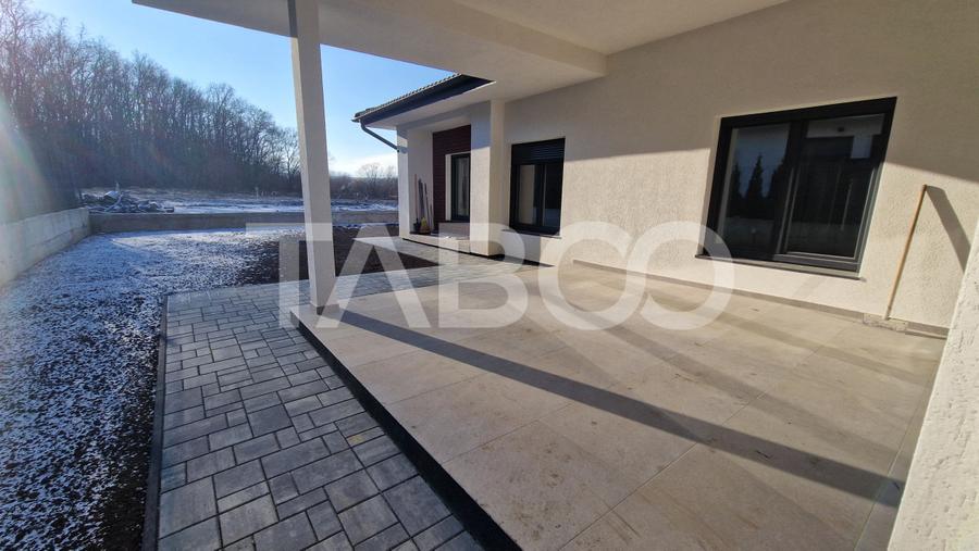 Casa individuala pe un singur nivel - zona linistita - Selimbar