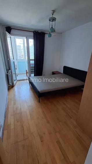 Apartament 3 camere, semidecomandat, 65 mp, ac, metrou aproape, Lujerului