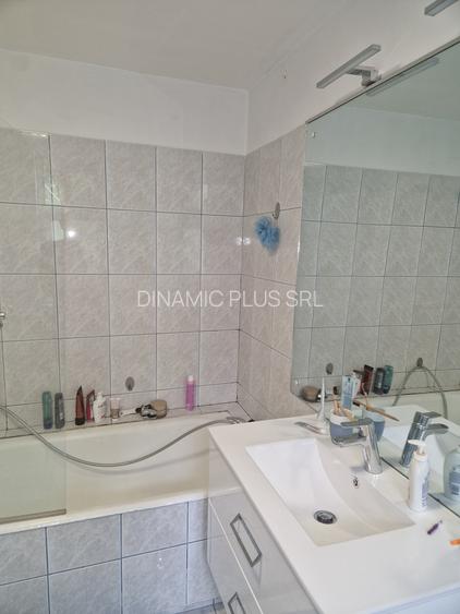 Casa vânzare zona str Lupeni - 33