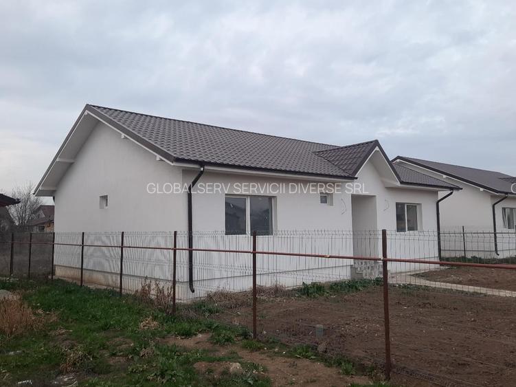 FARA COMISIOANE in COMPLEX  DE CASE, casa cu 4 camere 2 bai PARTER +pod cu placa - 12