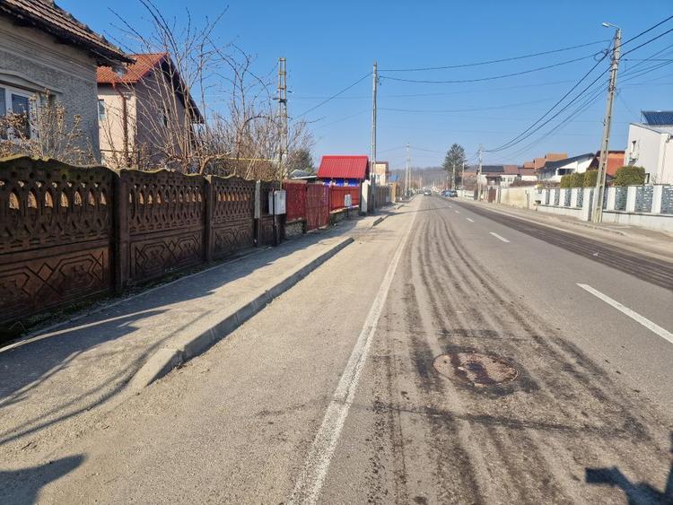 Teren intravilan Argeselu!
