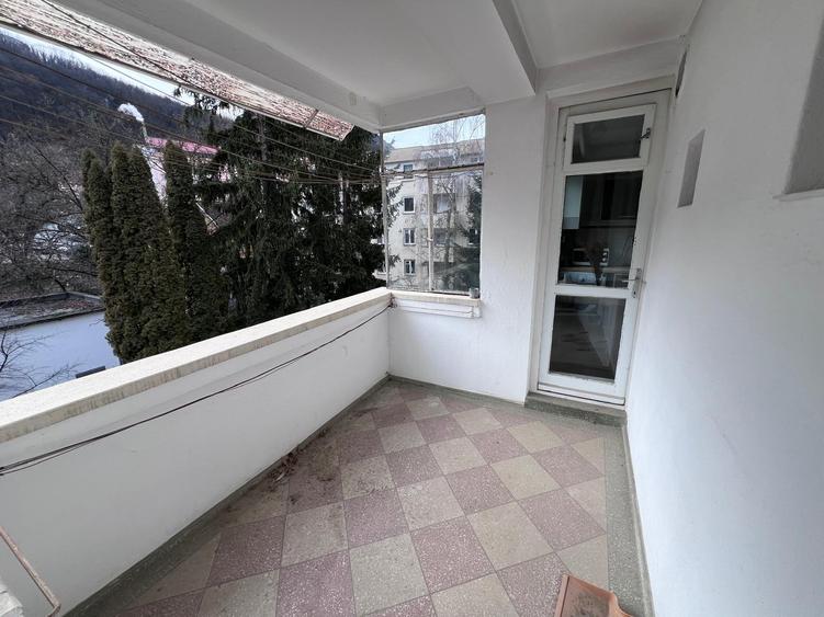 Apartament  4 camere la bloc  – lângă AFI Brașov