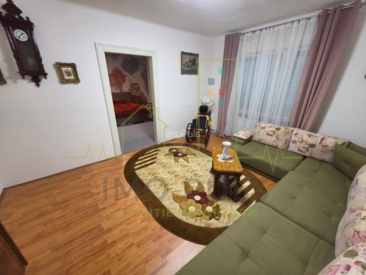 Casa individuala. Mijloace de transport. Toate utilitatile. Mobilata. Renovata