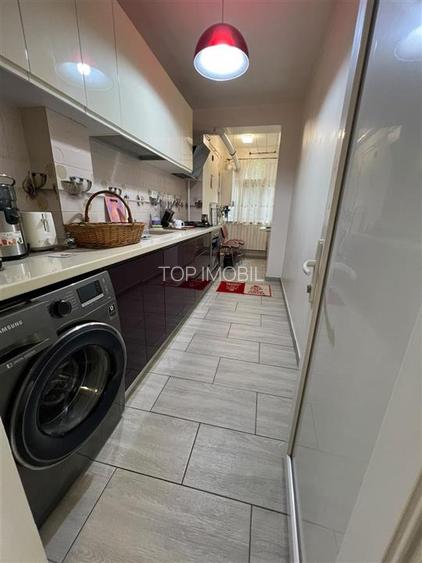 Apartament 2 camere Podu Ros - Decomandat - 2