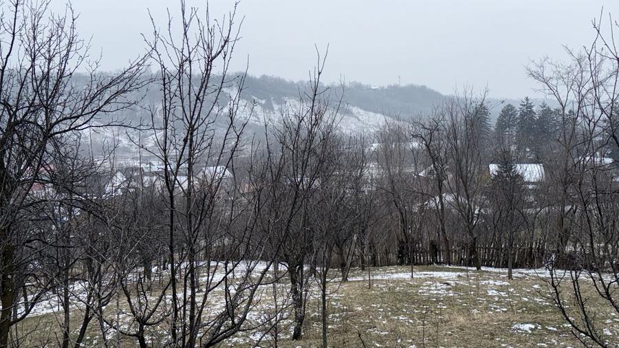 Teren 4652 mp cu izvor pe el, Lunca Mare, lângă păstrăvăria Doftana