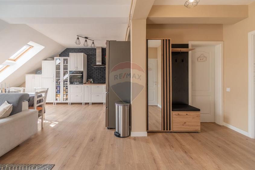 Apartament 3 camere de vanzare Bună Ziua str. Costache Negri Parcare