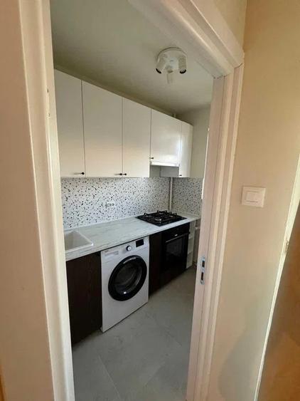 Bulevardul Constatntin Brancoveanu -  Izvorul Rece - Garsoniera renovata