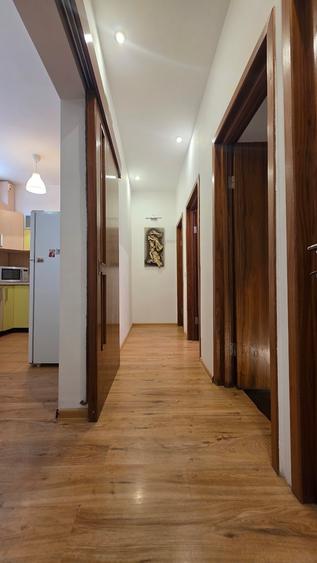 Apartament 130 mp în vilă | Demisol izolat fonic | Piata Alba Iulia/ Decebal