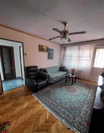 Apartament 2 camere, Podu Ros - Piata Nicolina