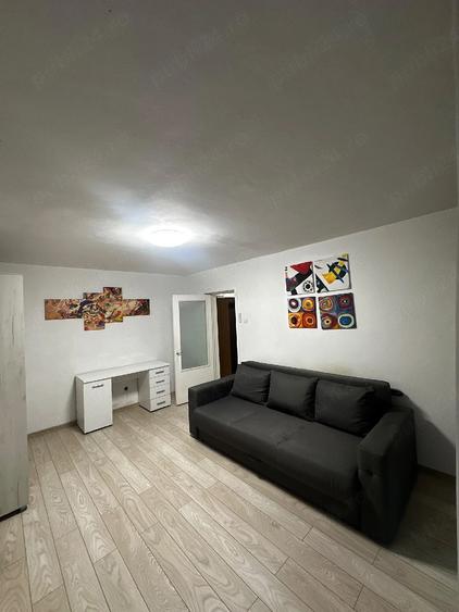 Apartament cu 1 cameră decomandat ,38 mp , zona Garii