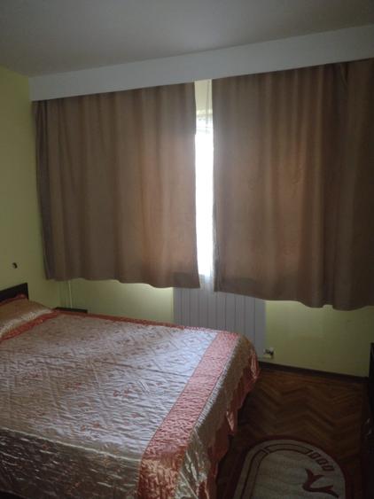 2camere mobilate Casa de Cultura