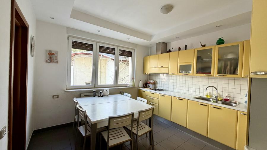 Apartament 237 mp Barbu Văcărescu – Tei | Vedere Parcul Circului | Garaj