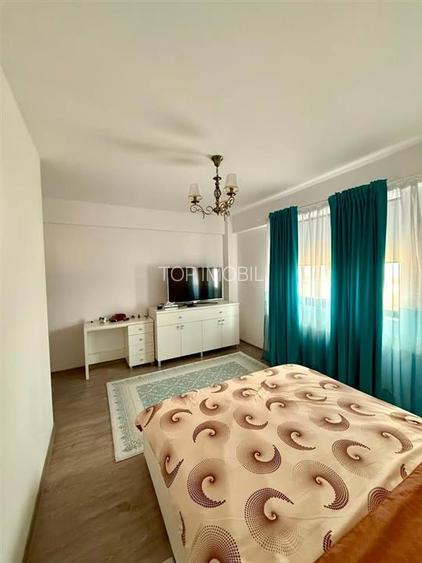 Etaj 2 - Galata Platoul Insorit, 2 camere decomandat in bloc nou, parcare inclus - 3