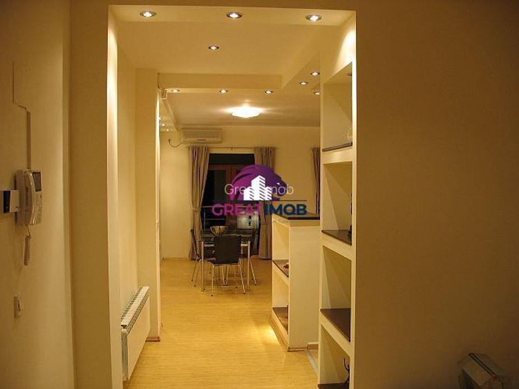 Apartament 2 camere de inchiriat, Piata Romana-in vila - 6