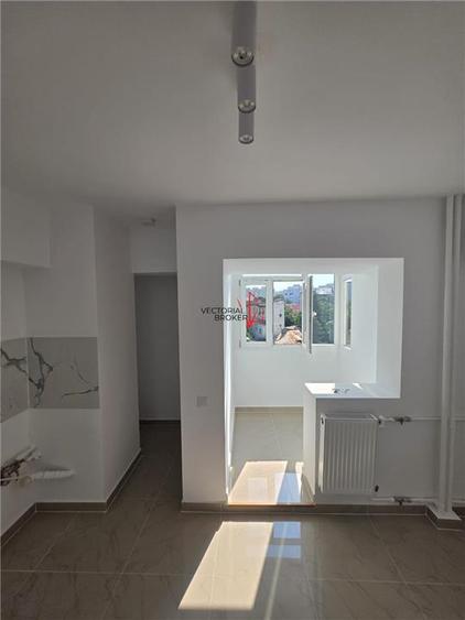 Apartament 4 camere Metrou Obor In Renovare
