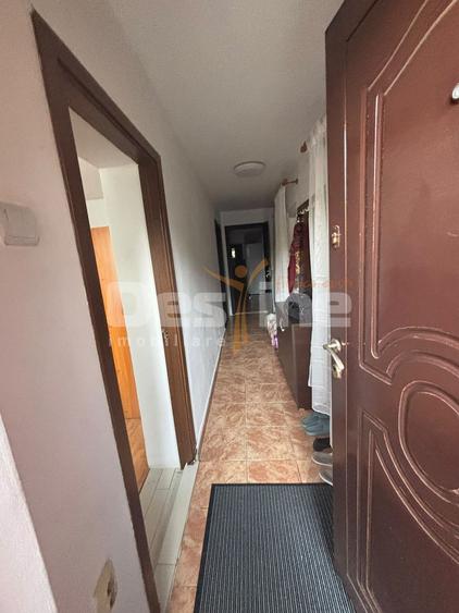 Casă de vânzare 5 camere | Giulesti | 110 mp | 200.000 EUR