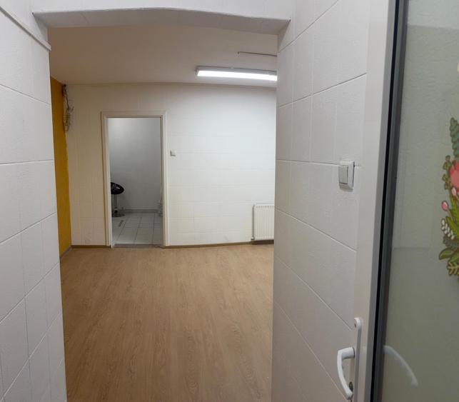 Apartament 2 camere, zona Saturn