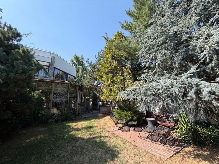 Vila de vanzare in Erou Iancu Nicolae / Teren generos