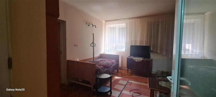 CASA IN ZONA ULTRACENTRALA