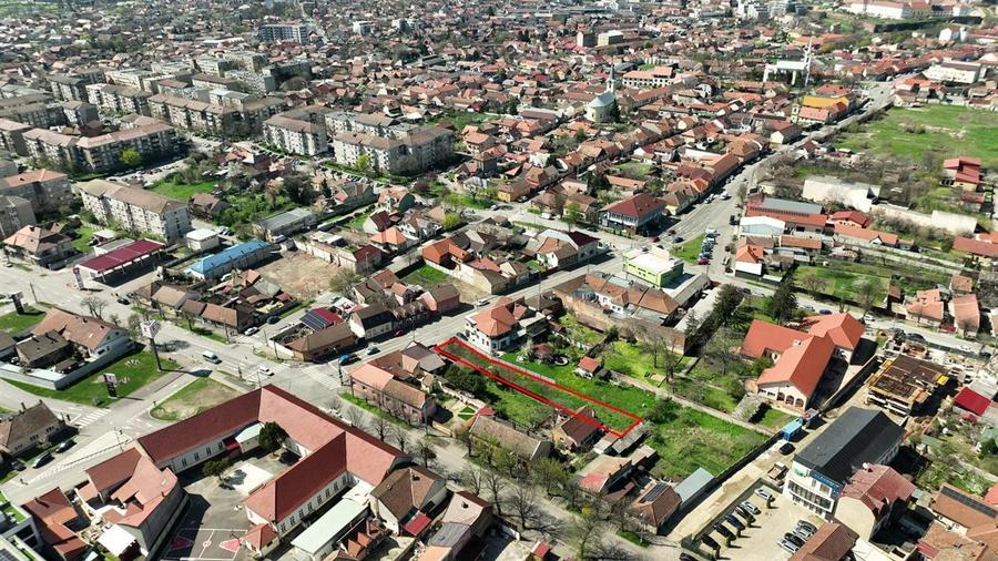 RECO Teren pentru dezvoltare -zona comerciala - Calea Clujului Oradea