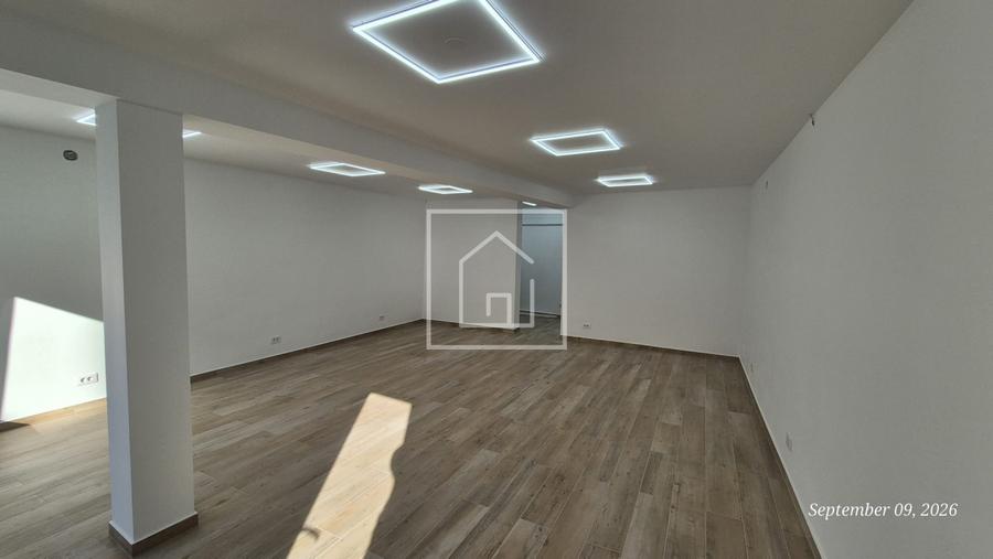 Spațiu comercial 46 mp – vitrină stradală – Centrul Istoric Sibiu